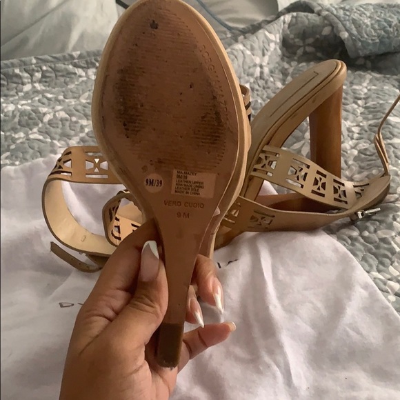 BGBG Maxazria Sandal - Picture 2 of 2